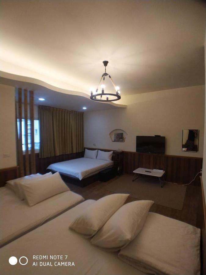 玖拾捌民宿-98Bnb Хуалянь Экстерьер фото
