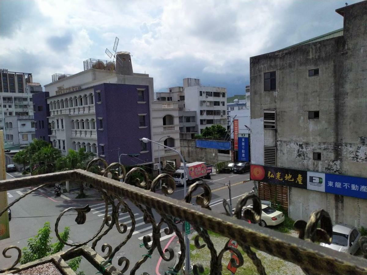 玖拾捌民宿-98Bnb Хуалянь Экстерьер фото